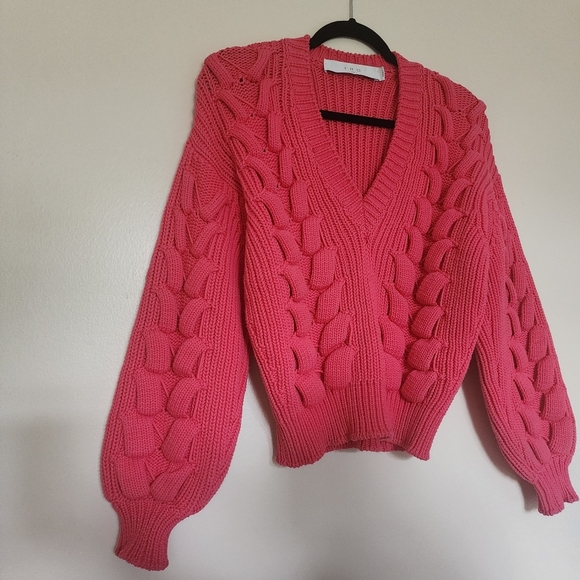 IRO Arwy Chunky Cable Oversized V-Neck Sweater 3D Knit Bubblegum Pink Size XS - Picture 8 of 13